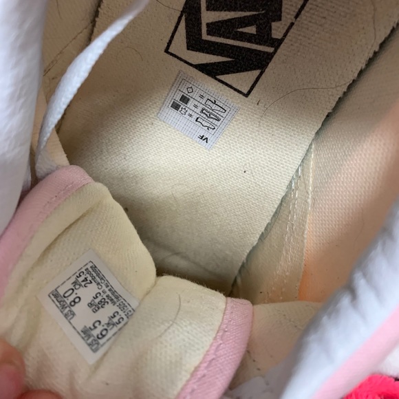 Baby pink vans - Picture 3 of 3
